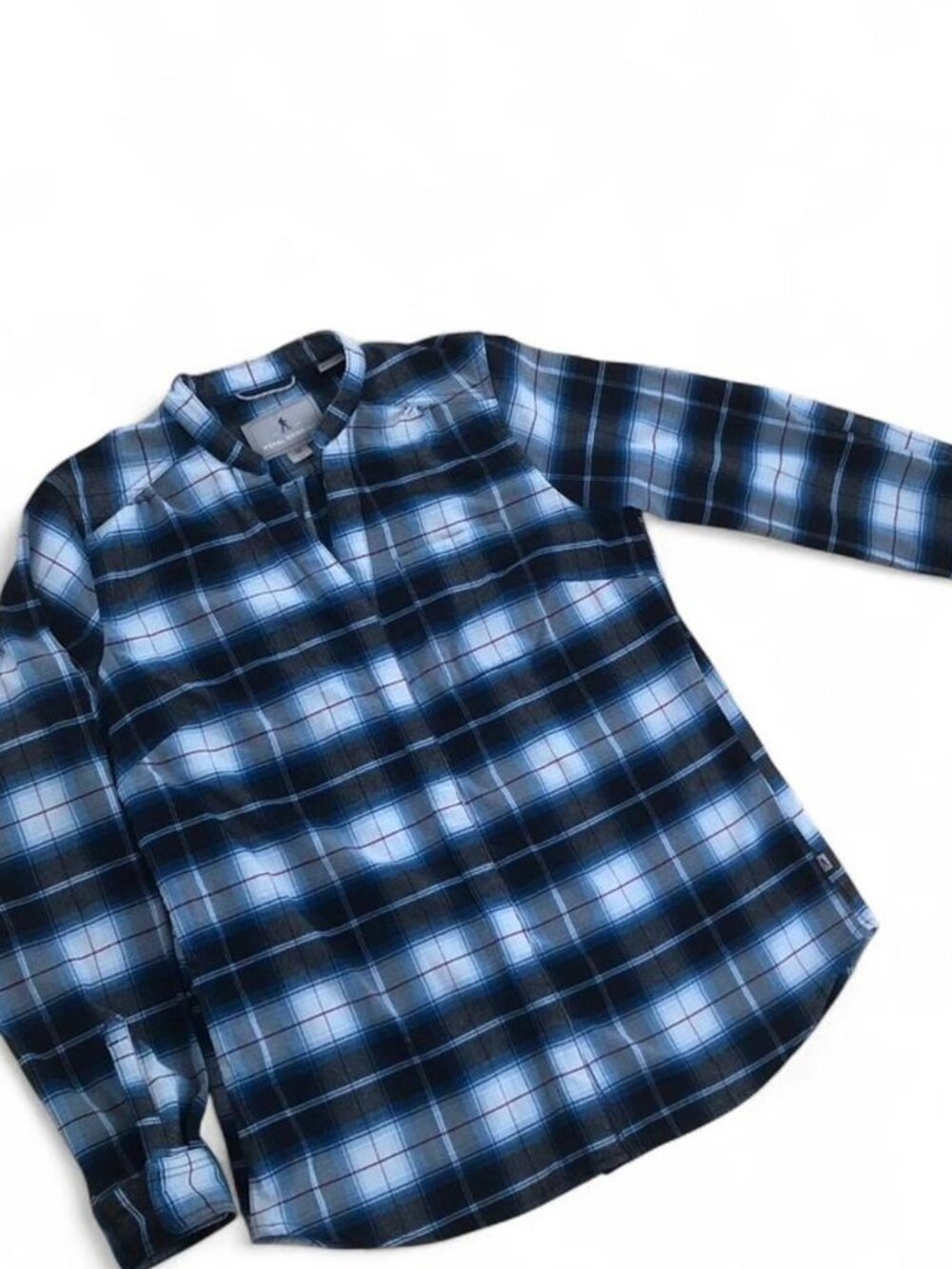 Royal Robbins Men's M Blue & Black Plaid Flannel Button Up Shirt